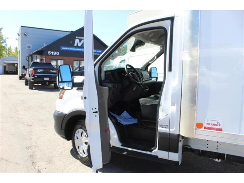 ford Transit fourgon utilitaire 2023 - 8