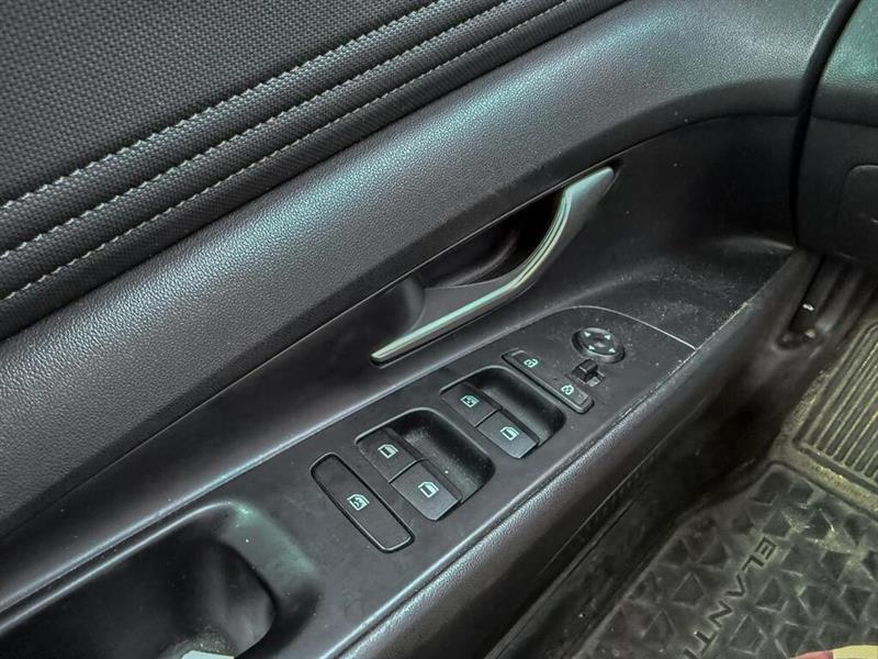 hyundai Elantra 2023 - 11