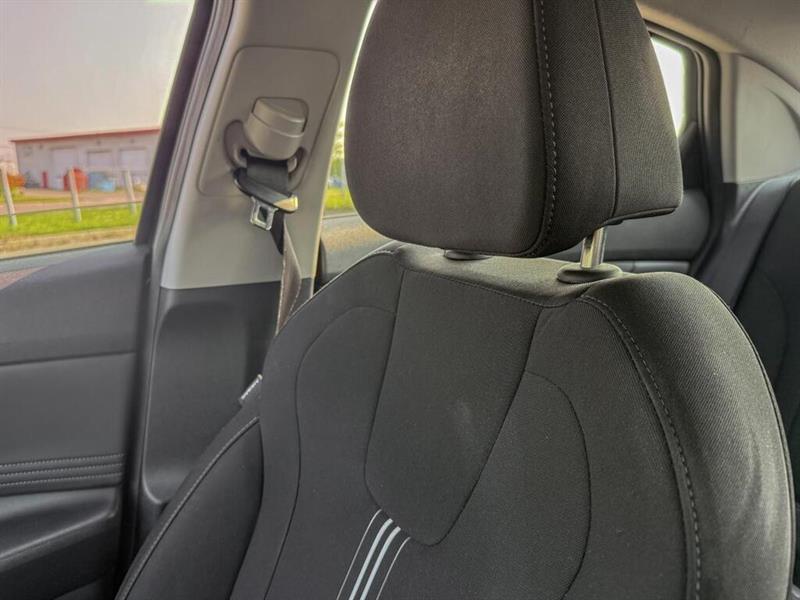 hyundai Elantra 2023 - 12