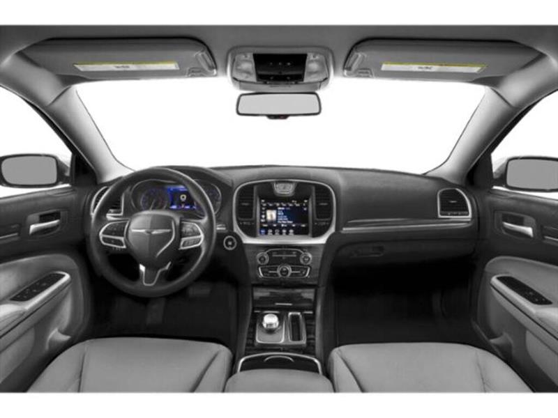 chrysler 300 2023 - 6