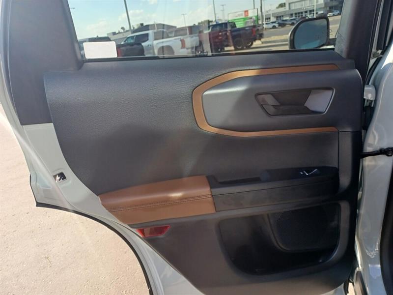 ford Bronco Sport 2023 - 18