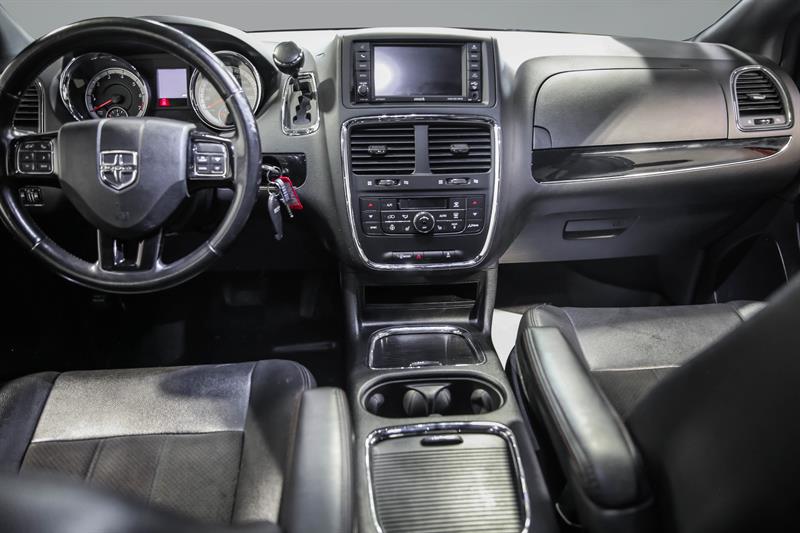 dodge Grand Caravan 2020 - 19