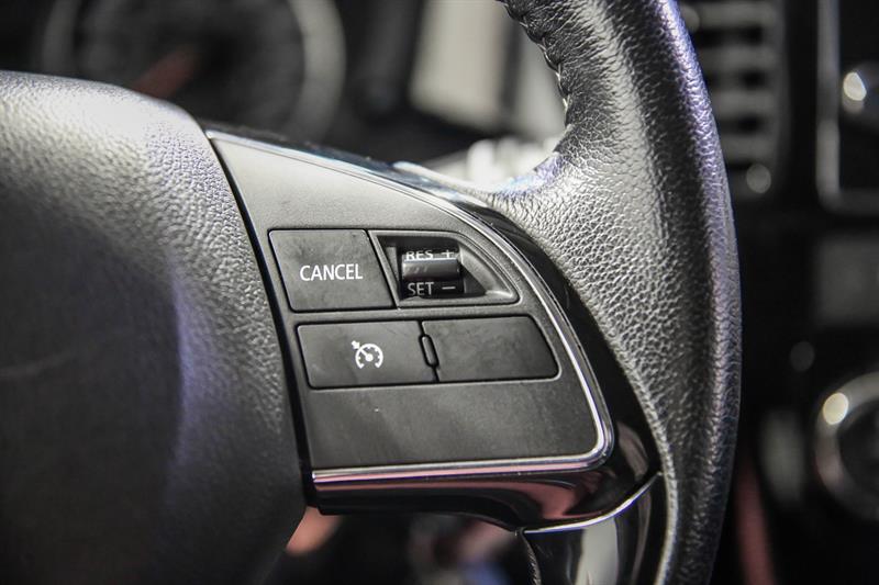 mitsubishi Outlander 2018 - 16