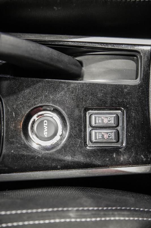 mitsubishi Outlander 2018 - 24