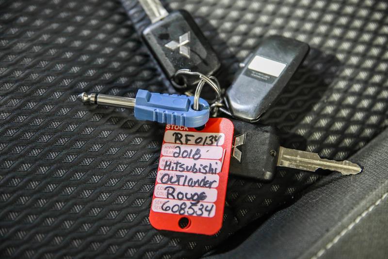 mitsubishi Outlander 2018 - 29