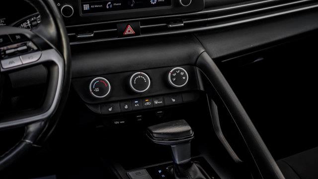 hyundai Elantra 2021 - 18