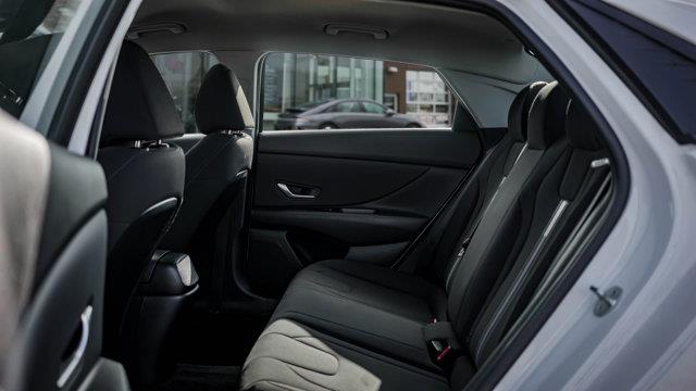 hyundai Elantra 2023 - 10