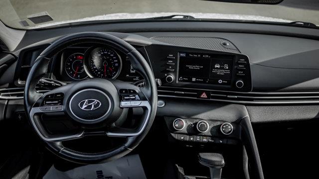 hyundai Elantra 2023 - 12