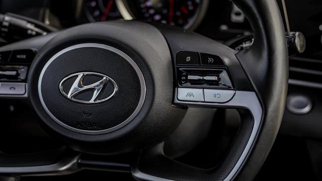 hyundai Elantra 2023 - 17