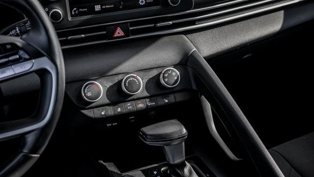 hyundai Elantra 2023 - 18