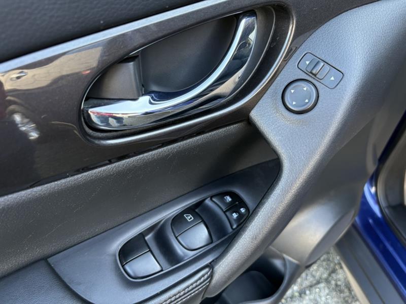 nissan Rogue 2019 - 17