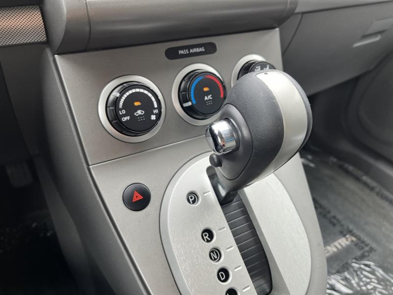 nissan Sentra 2009 - 10