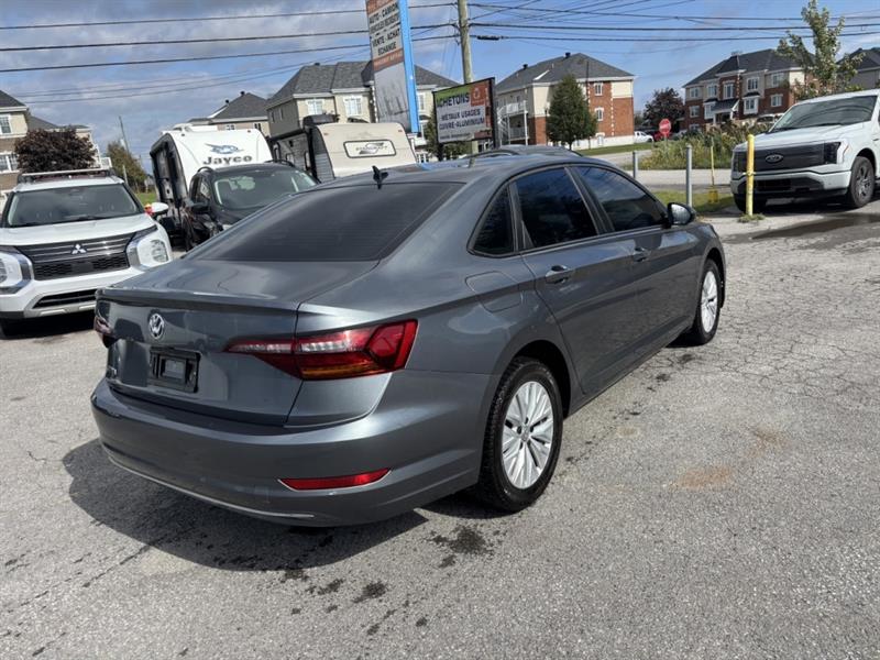 volkswagen Jetta 2019 - 4