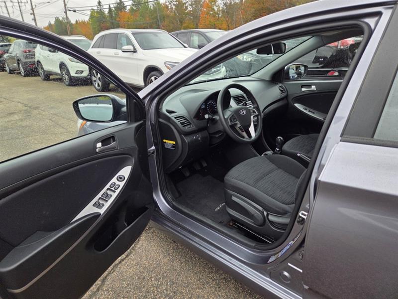 hyundai Accent 2016 - 11