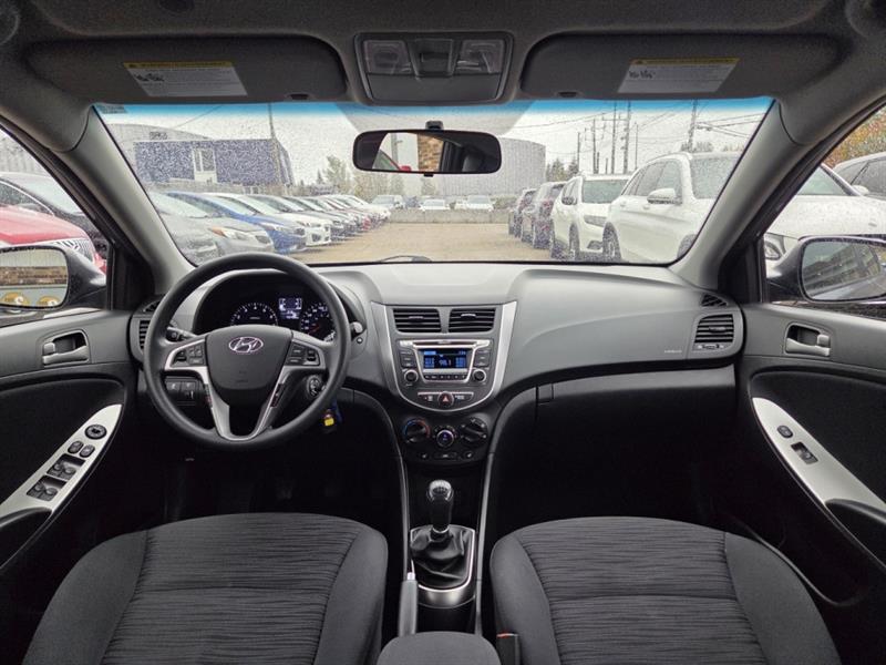 hyundai Accent 2016 - 23