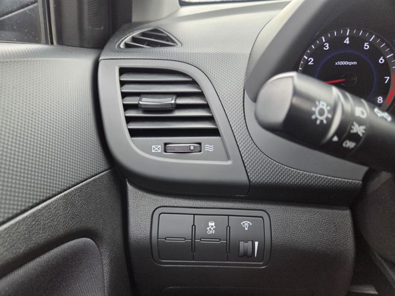 hyundai Accent 2016 - 26