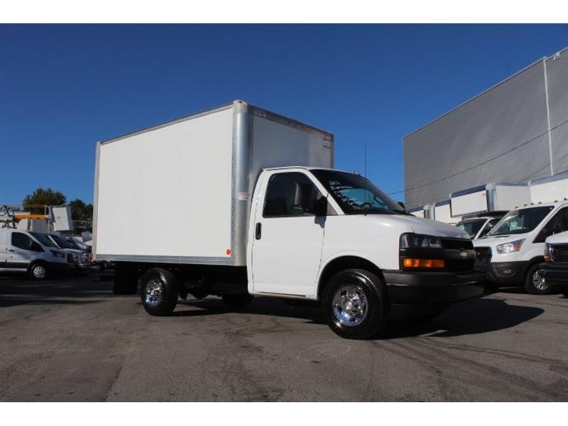 chevrolet Express 2022 - 21