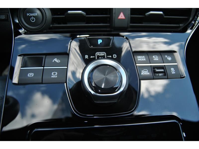 2023 Subaru Solterra - Image 22