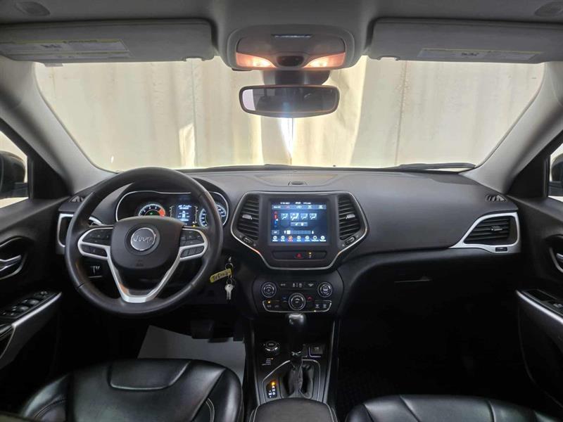 jeep Cherokee 2022 - 9