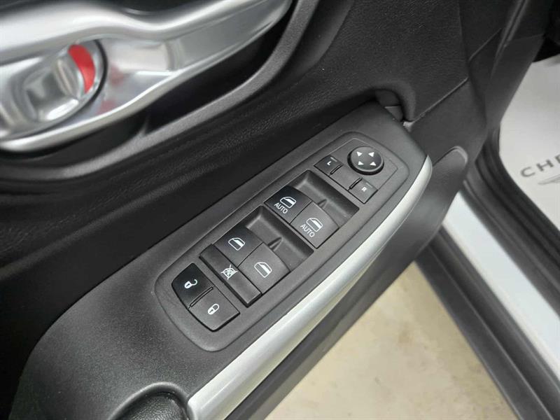 jeep Cherokee 2022 - 10