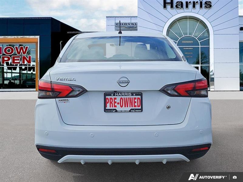 nissan Versa 2024 - 5