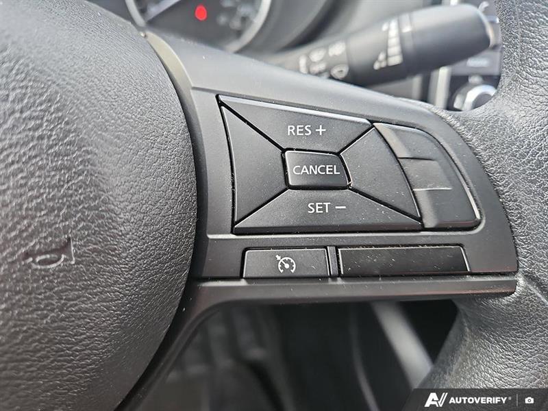 nissan Versa 2024 - 16