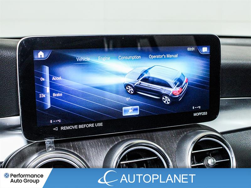 mercedes-benz GLC300 2022 - 36