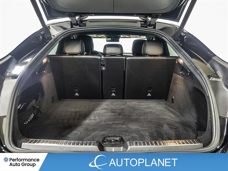 mercedes-benz GLC300 2023 - 21