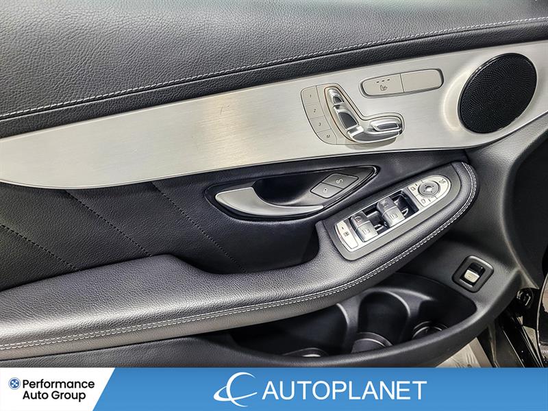 mercedes-benz GLC300 2023 - 36