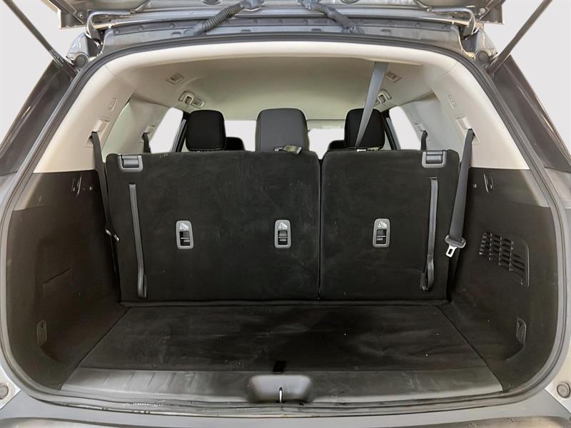 nissan Pathfinder 2023 - 13