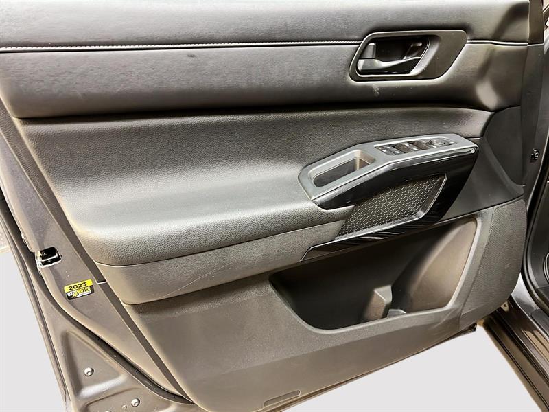 nissan Pathfinder 2023 - 23