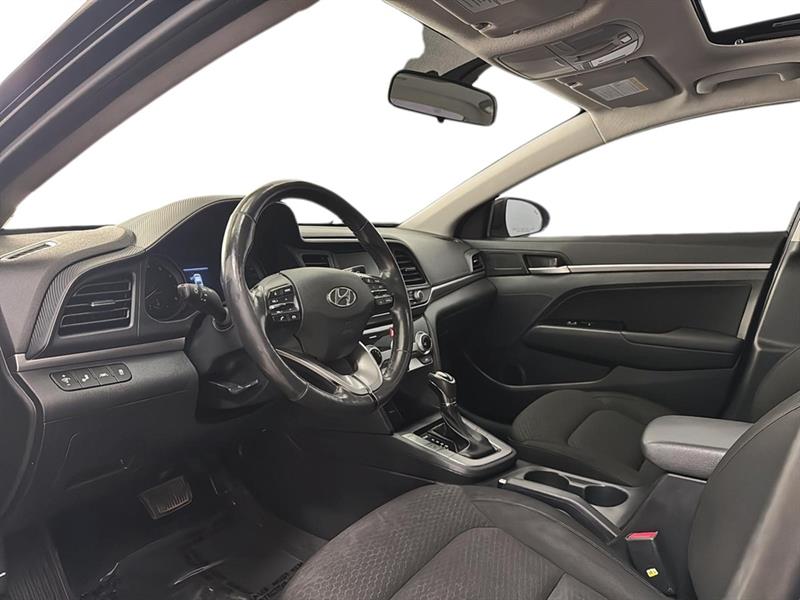 hyundai Elantra 2019 - 11