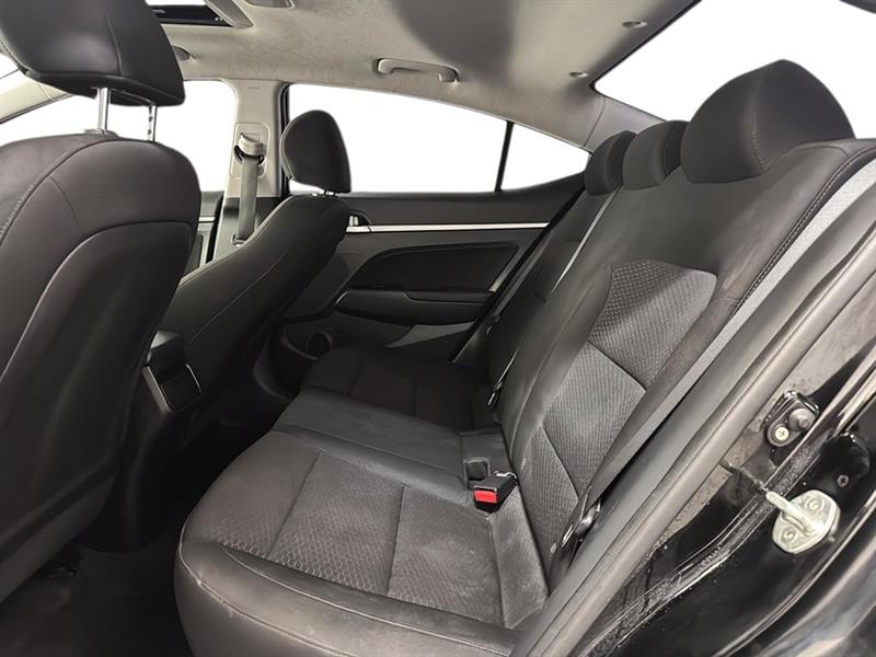 hyundai Elantra 2019 - 19