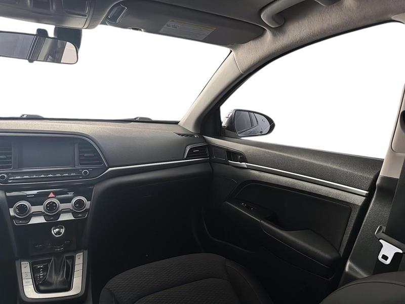 hyundai Elantra 2019 - 23