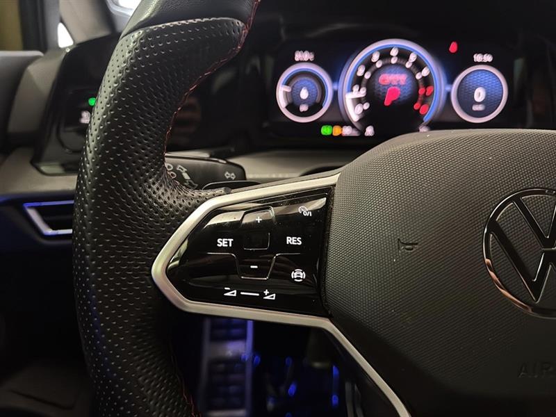 volkswagen Golf 2023 - 25