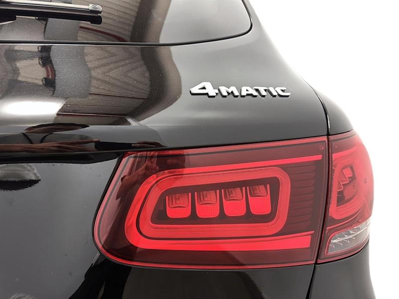 mercedes-benz GLC 2022 - 10