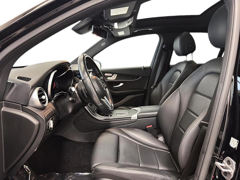 mercedes-benz GLC 2022 - 15