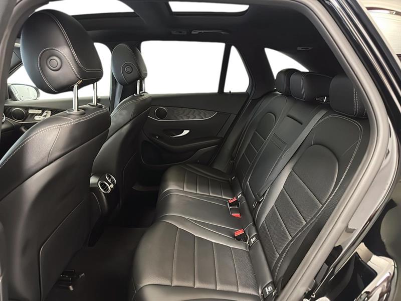 mercedes-benz GLC 2022 - 21