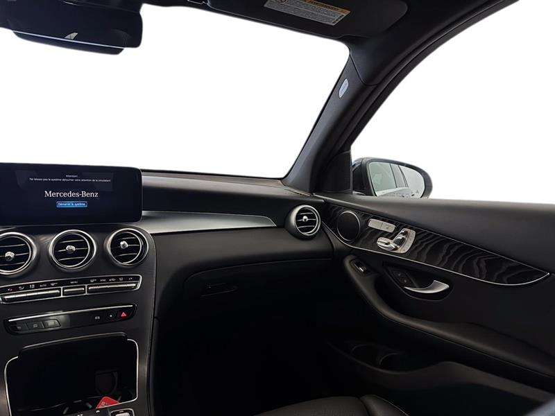 mercedes-benz GLC 2022 - 24