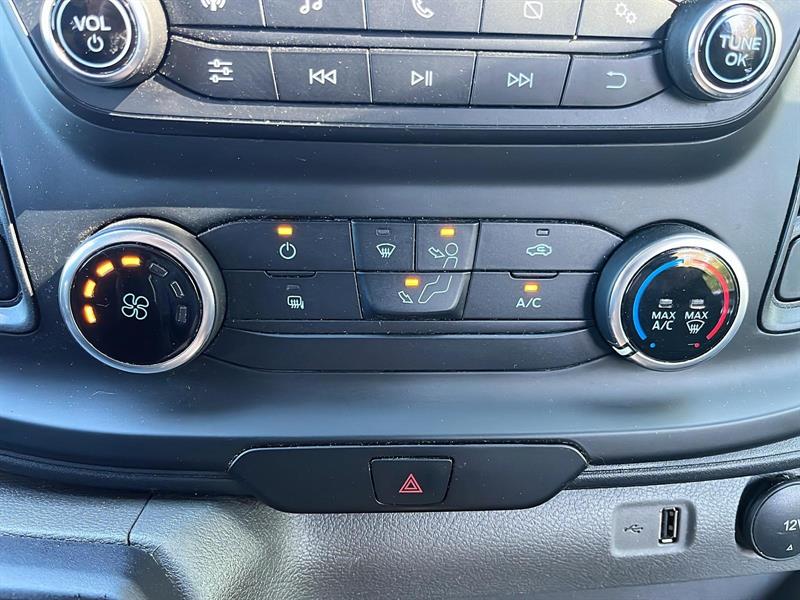 ford Transit fourgon utilitaire 2023 - 19