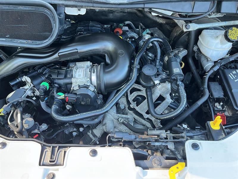 ford Transit fourgon utilitaire 2023 - 26