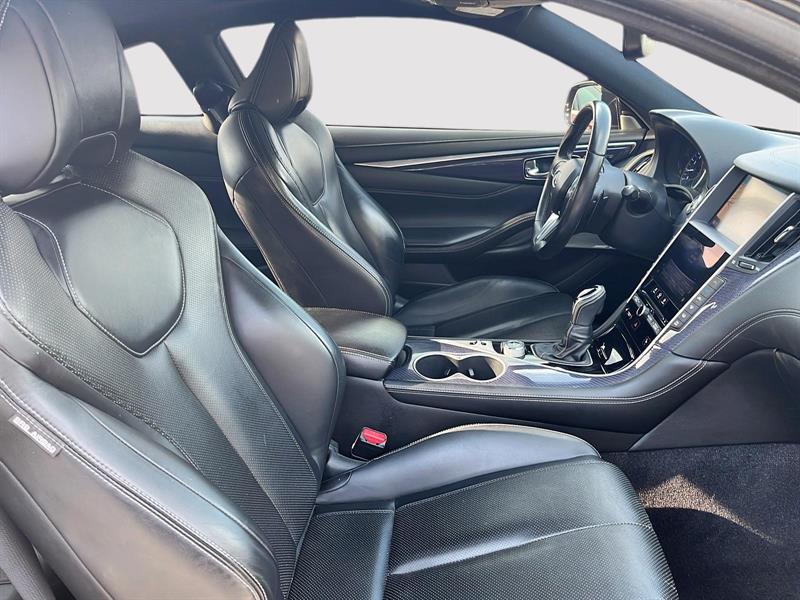 infiniti Q60 2017 - 12