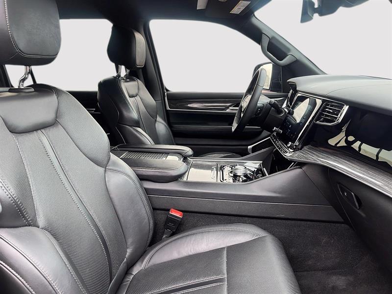 jeep Wagoneer 2022 - 13