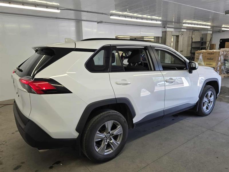 toyota RAV4 2023 - 8