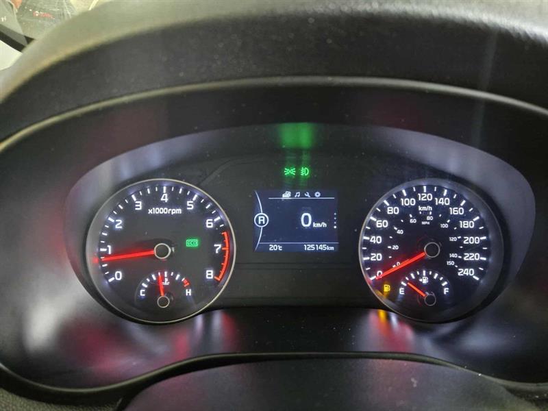 kia Sportage 2018 - 21