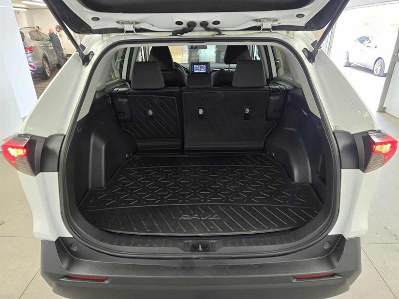 toyota RAV4 2020 - 9