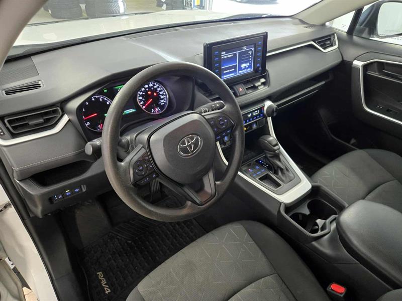 toyota RAV4 2020 - 13