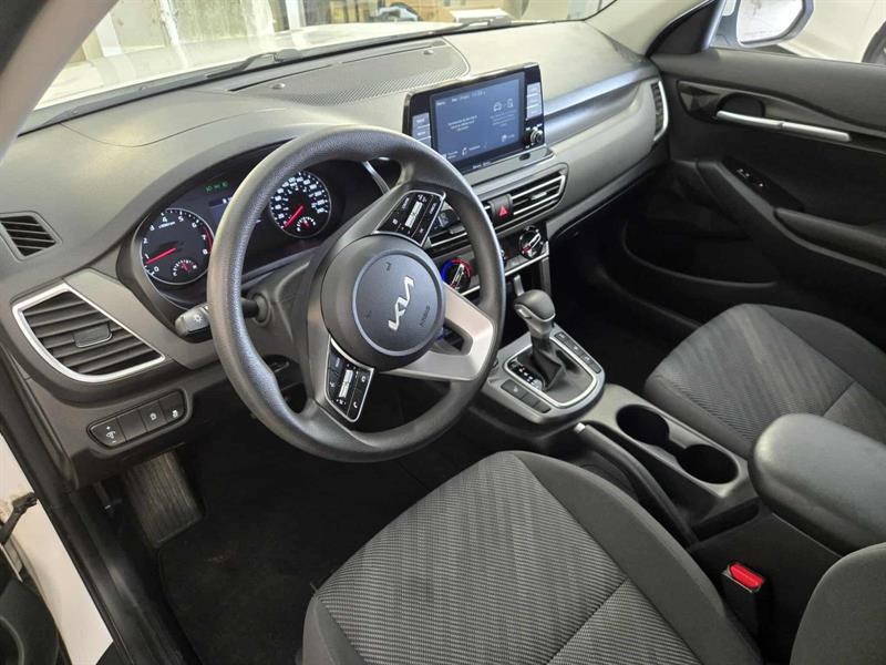 kia Seltos 2022 - 12