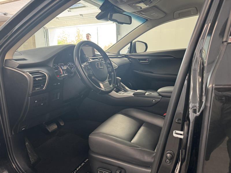 lexus NX 300 2019 - 9