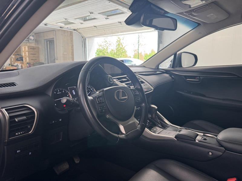 lexus NX 300 2019 - 12